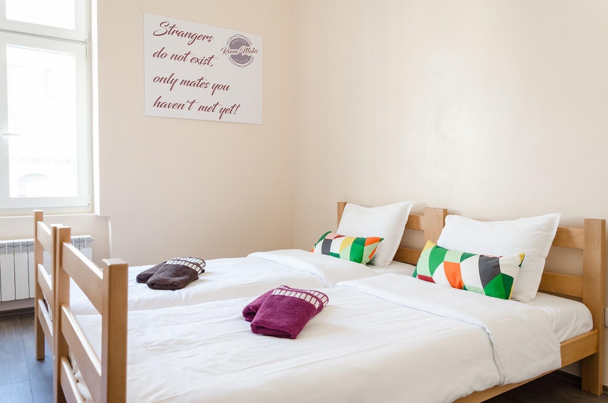 Roommates Hostel بلغراد المظهر الخارجي الصورة