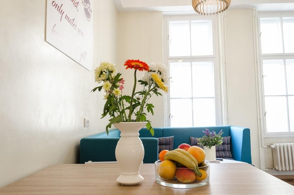 Roommates Hostel بلغراد المظهر الخارجي الصورة