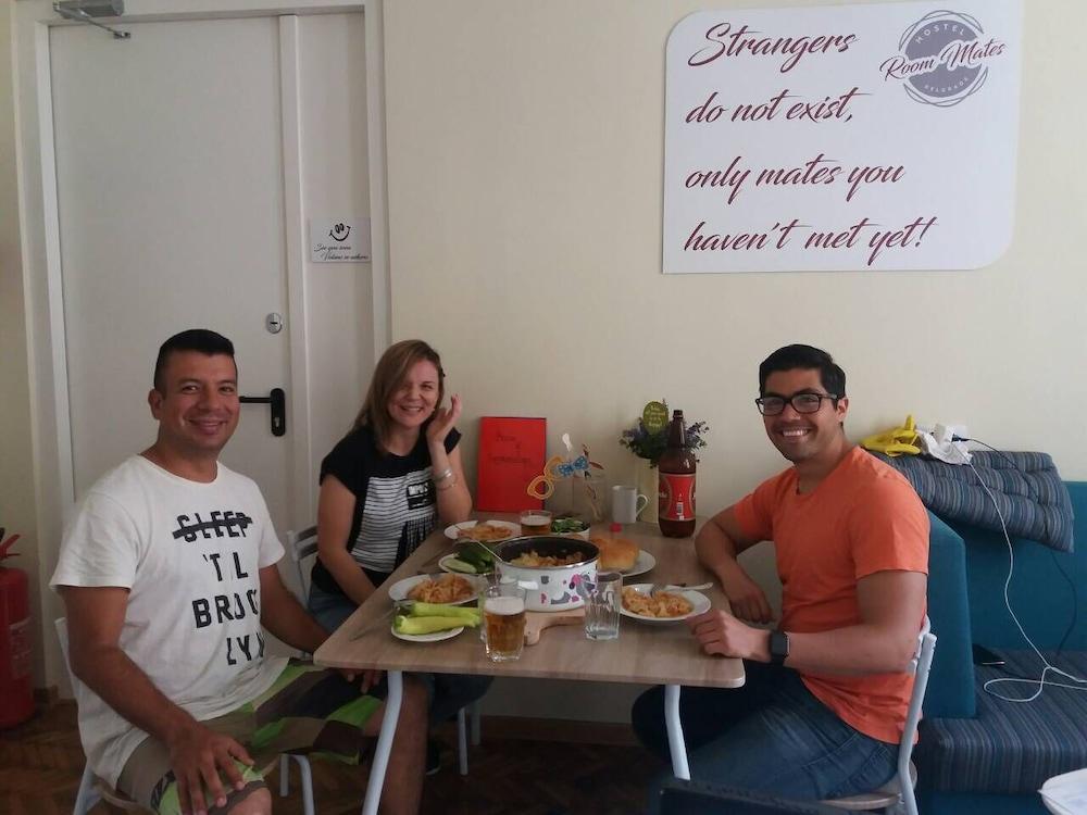 Roommates Hostel بلغراد المظهر الخارجي الصورة