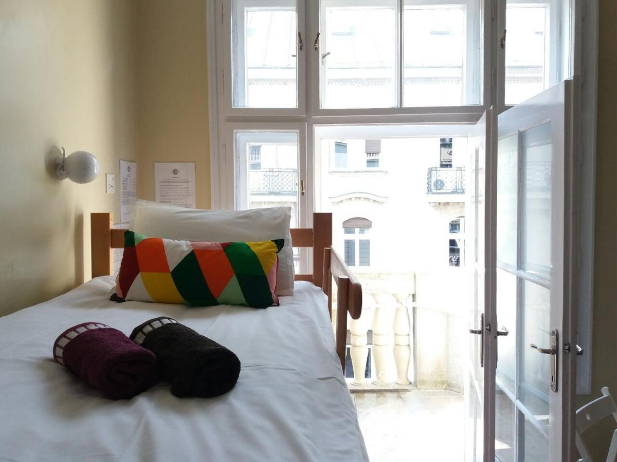 Roommates Hostel بلغراد المظهر الخارجي الصورة