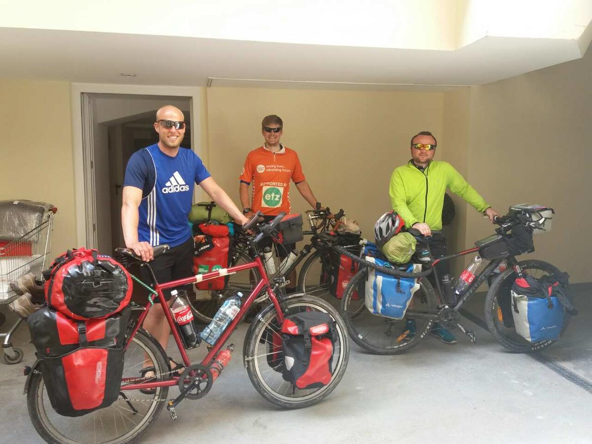 Roommates Hostel بلغراد المظهر الخارجي الصورة