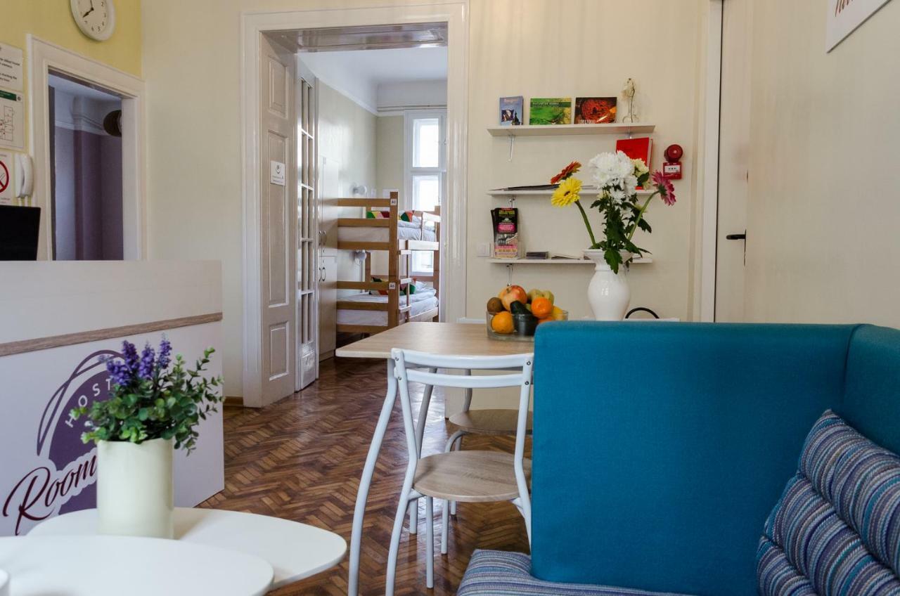 Roommates Hostel بلغراد المظهر الخارجي الصورة