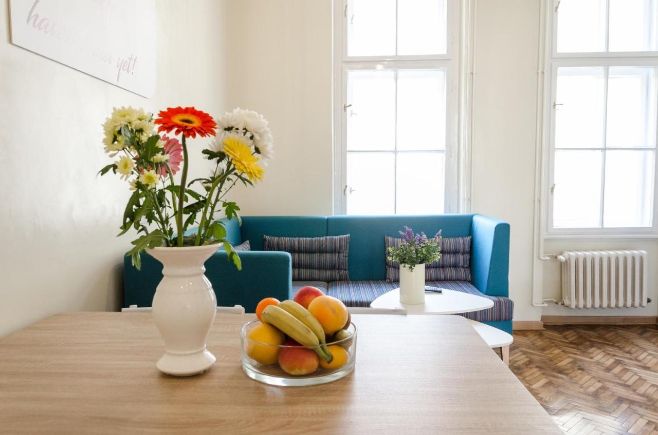 Roommates Hostel بلغراد المظهر الخارجي الصورة